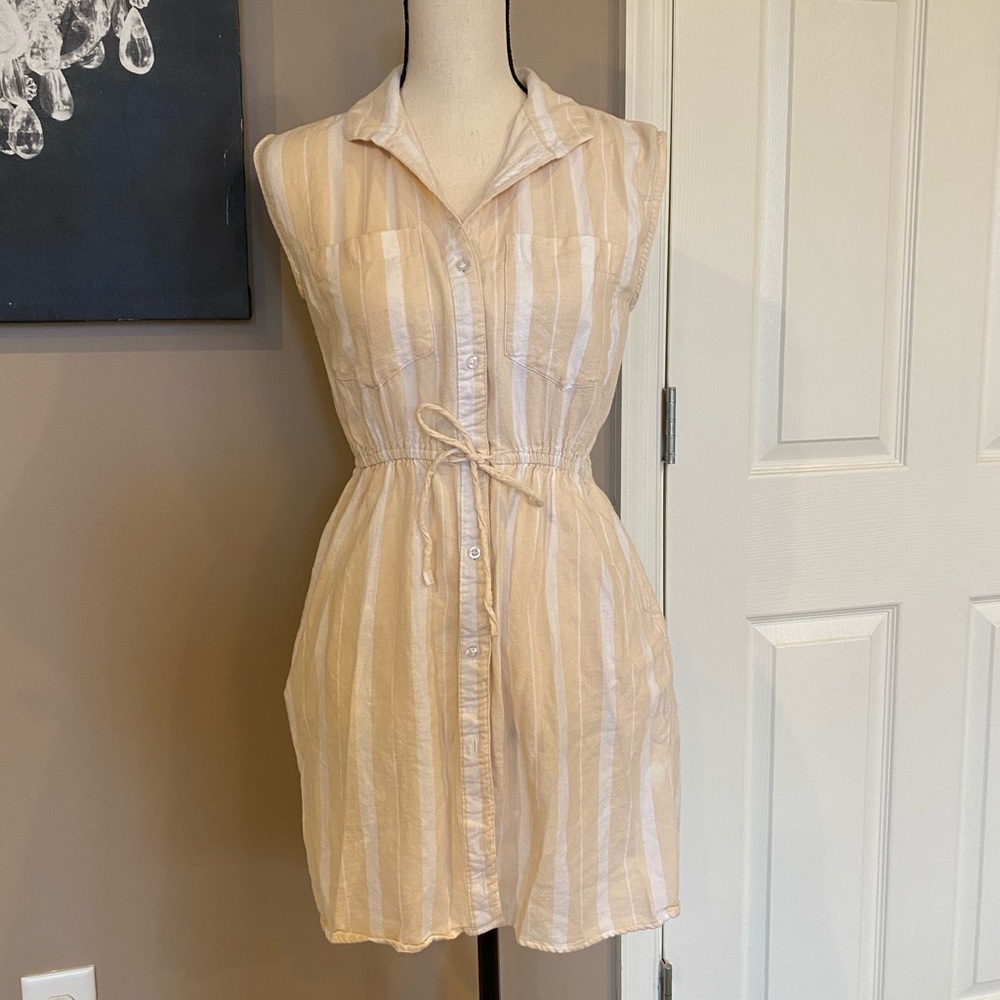 Light airy casual day dress